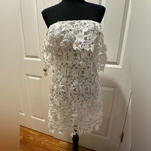 ASTR Lace dress in white